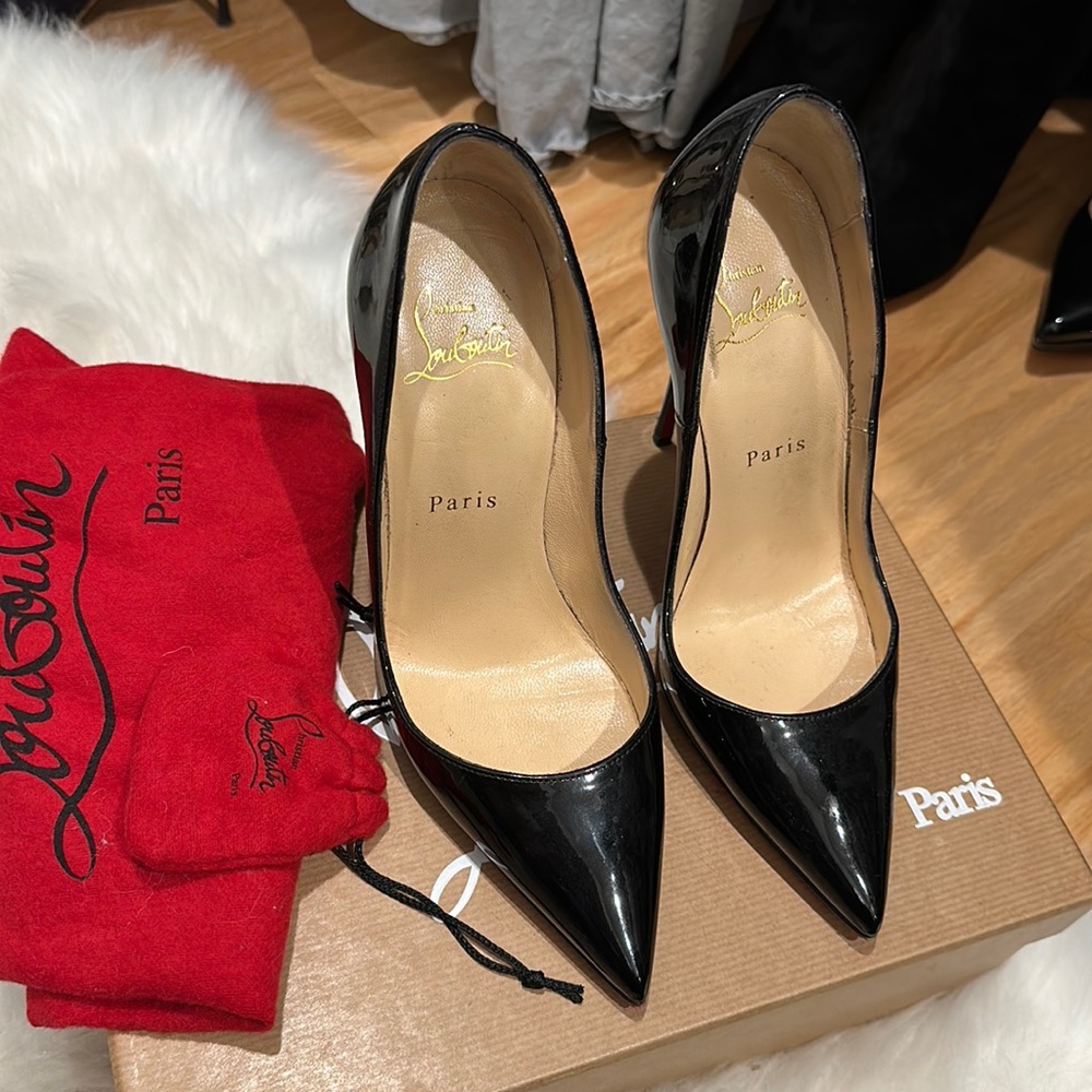 Christian Louboutin So Kate Black Patent 36